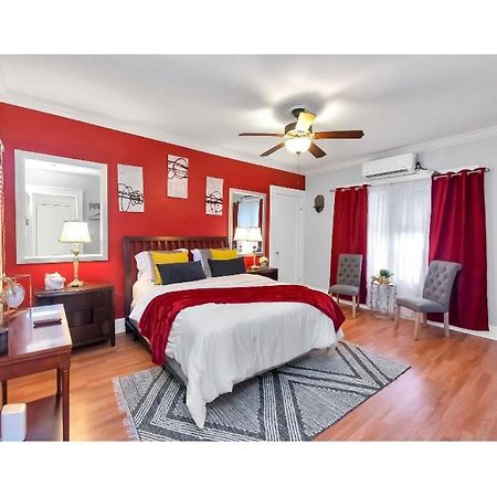 Cozy Downtown Studio By Toyota Center Хюстън Екстериор снимка